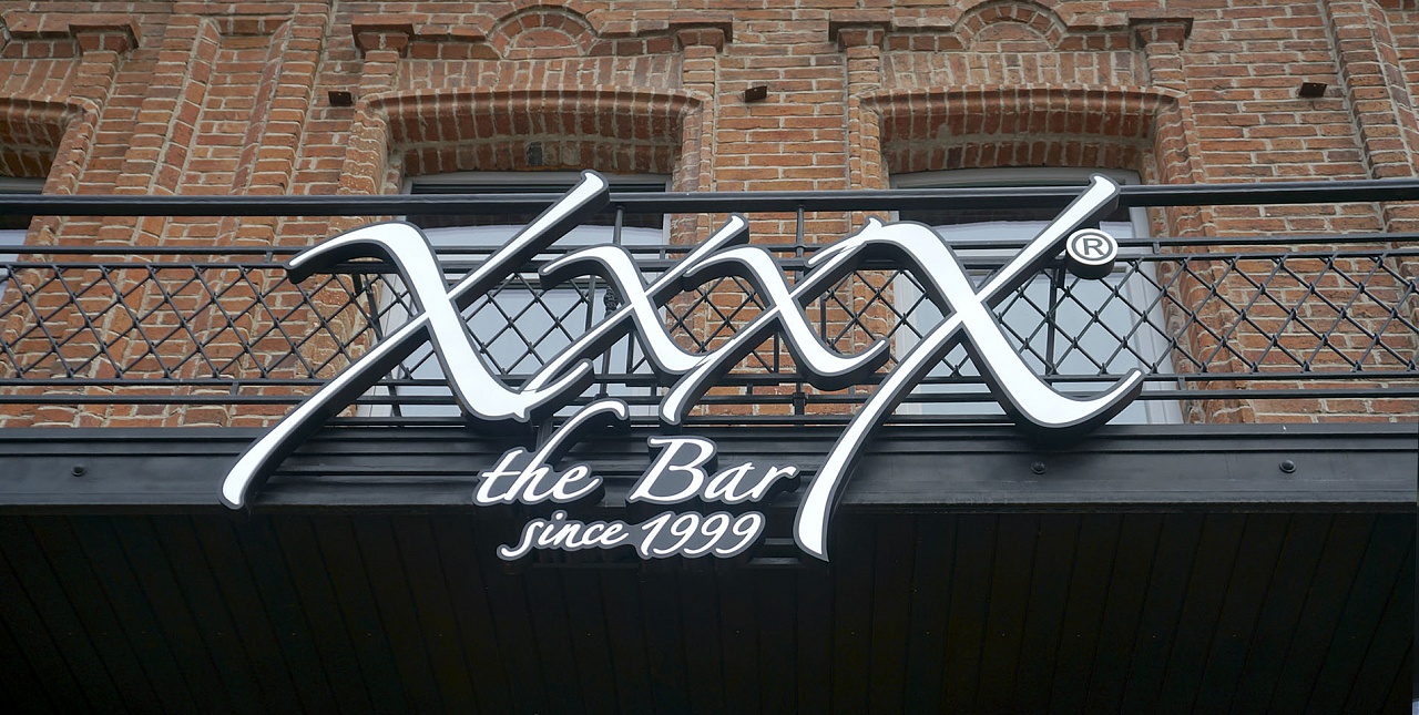 Club XxxX Bar